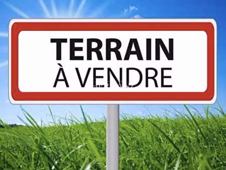 terrain constructible de 530 m2 en 3ème ligne