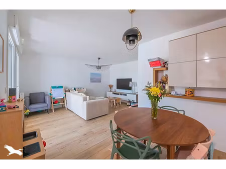 vente appartement 4 pièces 85 m² bordeaux (33300)