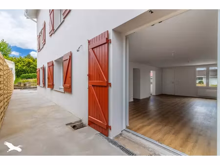vente appartement 4 pièces 90 m² dax (40100)