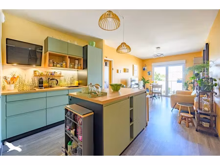 vente appartement 2 pièces 45 m² la rochelle (17000)