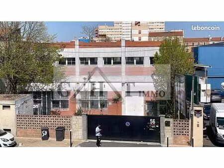 local industriel 1 400 m²