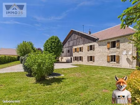 ferme 10 pièces 465 m²