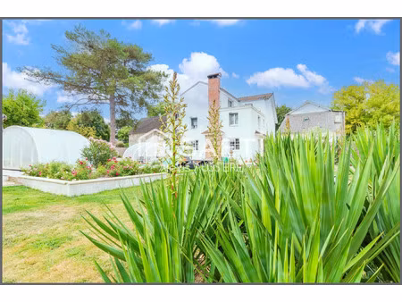 vente maison 12 pièces 384 m² la ferté-sous-jouarre (77260)