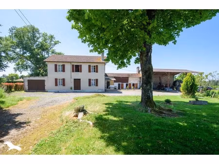 vente maison 7 pièces 170 m² latrille (40800)
