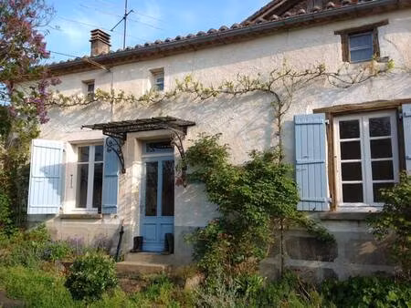 vente maison 5 pièces 95 m² roussines (16310)