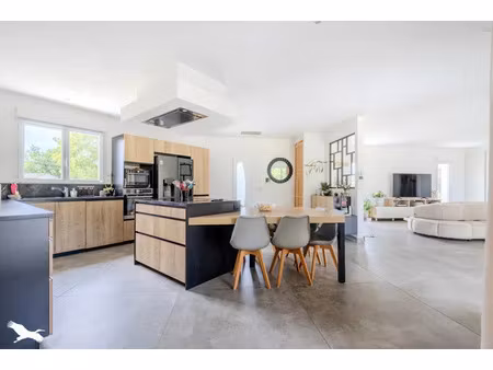 vente maison 6 pièces 153 m² saint-loubès (33450)