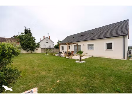 vente maison 4 pièces 97 m² vierzon (18100)