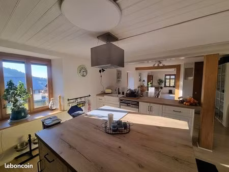 maison 12 pièces 210 m²
