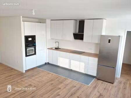 appartement à louer au pied du metro