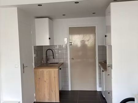 très beau studio