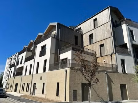 local commercial à vendre