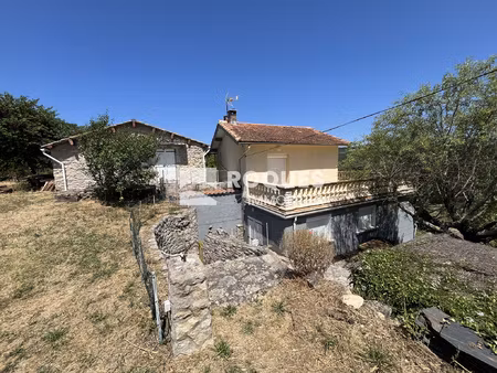 a vendre  deux mazet plus terrain situés à bédarieux (34600)