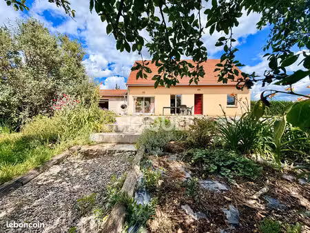 maison 5 pièces 145 m²