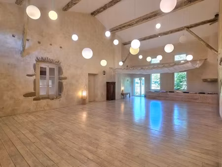 ancienne ferme bourgeoise à vendre - eurre (26)
