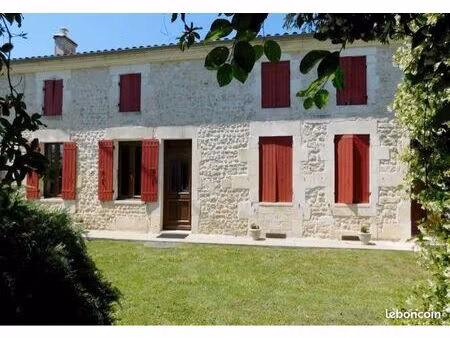 maison charentaise