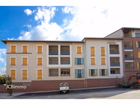 coeur castanet t2 balcon parking