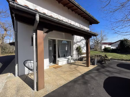 appartement t3 meublé avec jardin et terrasse.