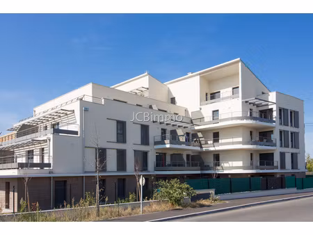 lardenne - t1 bis meuble avec grande terrasse