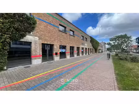 ruim horecapand nabij de jachthaven van zeebrugge