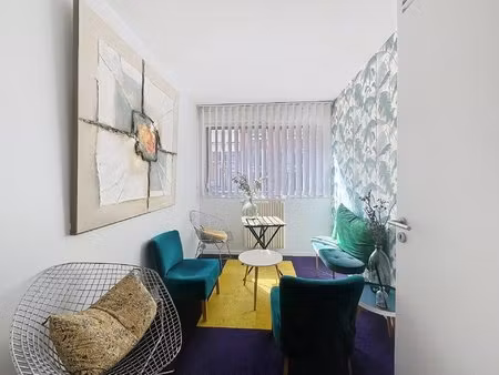 local commercial - grand rond