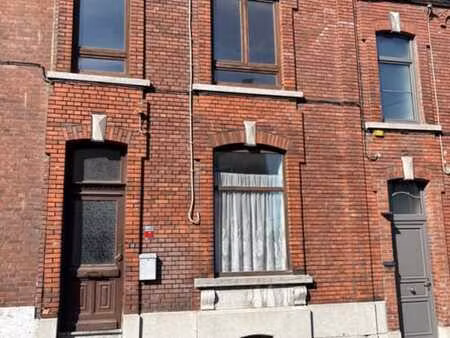 maison 2 façades avec jardin