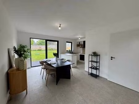 super maison tout confort idéalement située