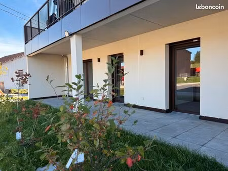appartement 70m2 - t3 - terrasse - jardin clôturé