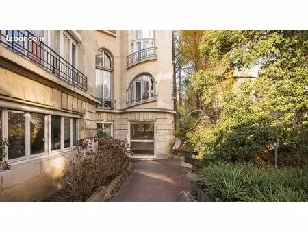 location bureau à neuilly-sur-seine