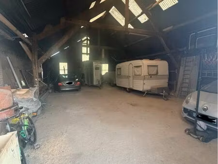 hangar de stockage