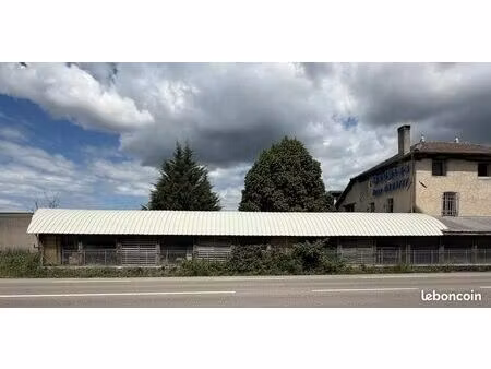local commercial 160 m²