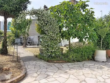maison 2 pièces 56 m²
