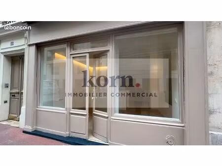 local commercial 60 m²
