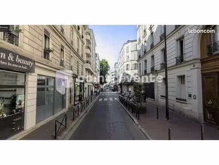 local commercial 65 m²