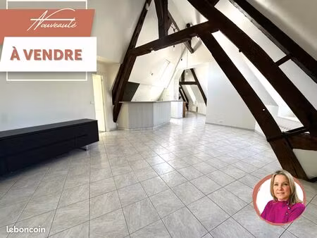 appartement 3 pièces 80 m²