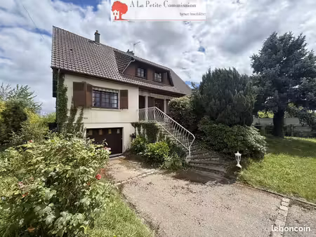 maison 5 pièces 82 m²