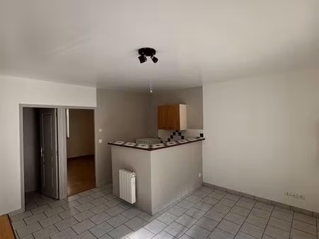 loue appartement 38m² centre ville chateaudun