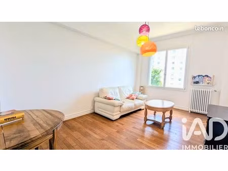 appartement 2 pièces 73 m²