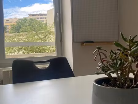 bureau à louer dijon république