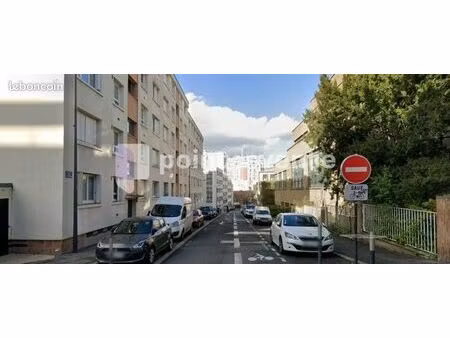 bureaux 83 m²