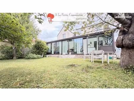 maison 7 pièces 157 m²
