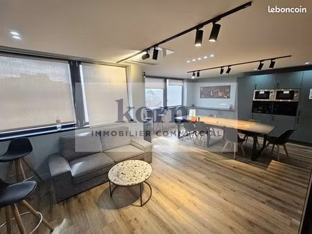 bureaux 364 m²