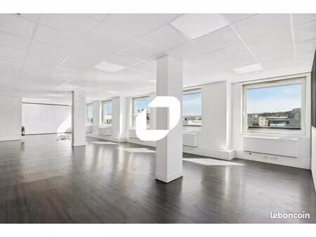 bureau 311 m²
