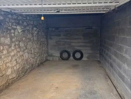 garage / box fermé beausoleil