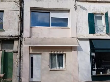 immeuble a usage mixte habitation/ local professionnel
