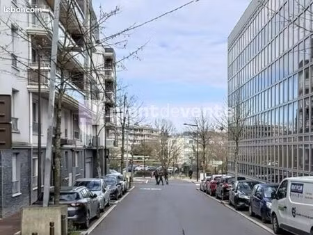 local commercial 55 m²