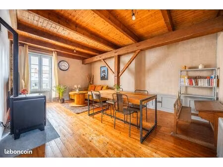 maison 3 pièces 84m²