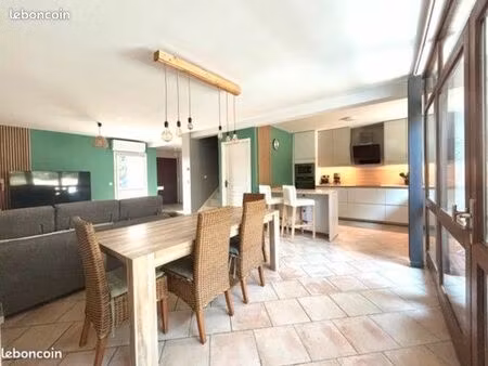 maison 103 m2 avec sous-sol