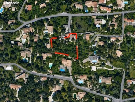 nîmes la cigale - terrain de 2 900 m² avec permis obtenu pour villa de 129 m