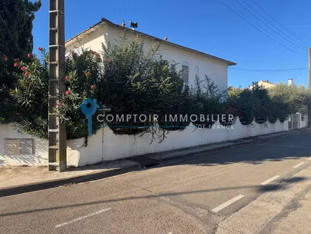 terrain à batir 200 m² arles (13200)