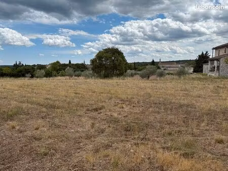 terrain à bâtir de 806 m2 à fons sur lussan 59 000